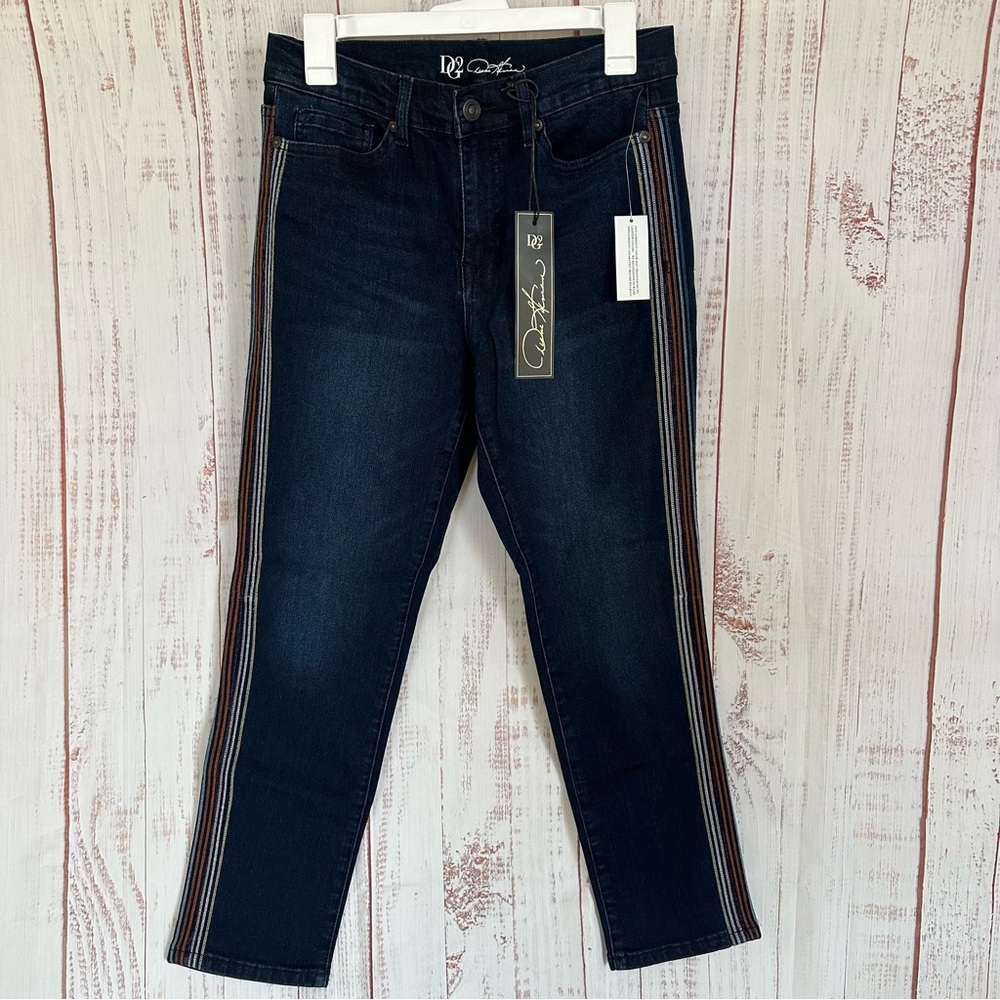 DG2 Diane Gilman Stretch Embroidered Skinny Jeans size 6P